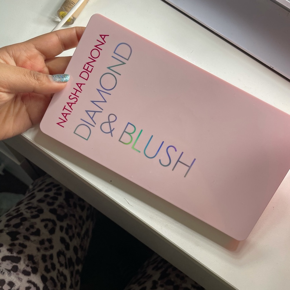 NATASHA DENONA DIAMOND AND GLOW PALETTE